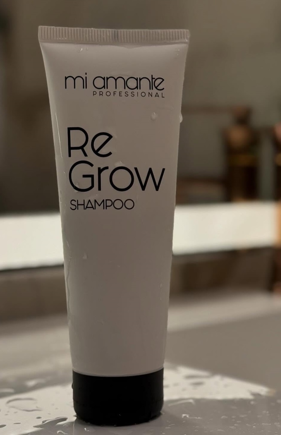 ШАМПОАН ПРОТИВ КОСОПАД И ЗА БЪРЗ РАСТЕЖ Mi Amante ReGrow Shampoo 250ml