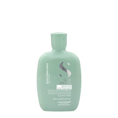 СЕБОРЕГУЛИРАЩ ШАМПОАН Alfaparf Semi Di Lino Scalp Rebalance Low Shampoo 250ml